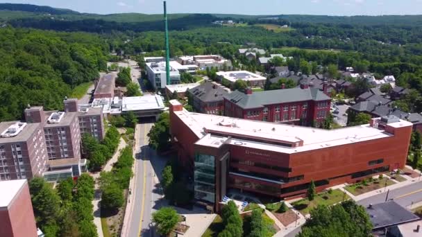 Fitchburg State University Hlavní Školní Letecký Pohled Městě Fitchburg Massachusetts — Stock video