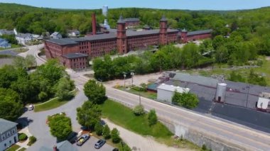 North Grosvenor Dale Mill Tarihi Bölgesi hava görüntüsü Thompson, Connecticut CT, ABD 'de North Grosvenor Dale kasabasında. 