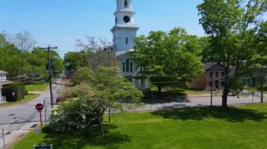 Thompson Hill Tarihi Bölgesi hava manzarası, Thompson Hill köyü, Connecticut CT, ABD 'deki ortak kilise ve kasaba içerir.. 