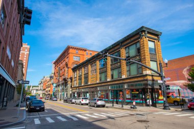 George Arnold 100 Washington Caddesi 'ndeki Providence şehir merkezindeki Mathewson Caddesi' nde bina, Rhode Island RI, ABD. 