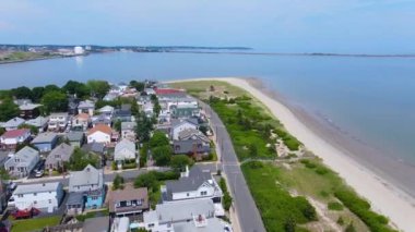Pines kıyı manzaralı Western Channel ile Revere, Massachusetts MA, ABD. 