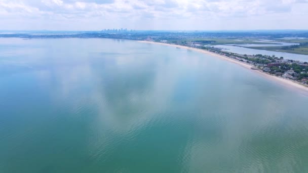 Point Pines Kust Panoramautsikt Antenn Med Västra Kanalbron Staden Revere — Stockvideo