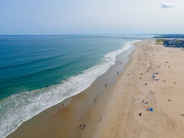 Hampton Beach hava manzarası Ocean Boulevard ve Hampton Beach State Park 'taki tarihi rıhtım binaları, Hampton, New Hampshire NH, ABD.