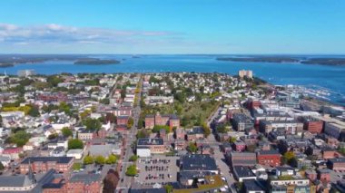 Portland Old Port ve Fore River 'ın panoramik hava görüntüsü Portland şehir merkezinde, Maine ME, ABD. 
