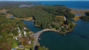 Chauncey Creek hava görüntüsü sonbaharda Gerrish Adası ile Kittery Point arasında ABD 'nin Maine ME kentindeki. 