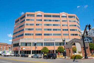 Quincy College main building in the Presidents Place at 1250 Hancock Street in Quincy, Massachusetts MA, USA. 