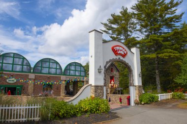 Main Entrance to Thomas Land USA in Edaville Family Theme Park in town of Carver, Massachusetts MA, USA. 