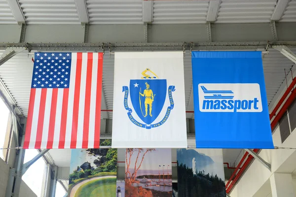 Bandiera Nazionale Degli Stati Uniti Bandiera Del Massachusetts Bandiera Del — Foto Stock