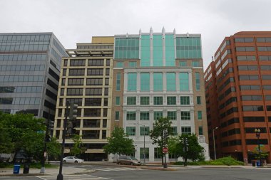 Modern ofis binası 1307 New York Avenue NW H Street NW, Washington DC, ABD.