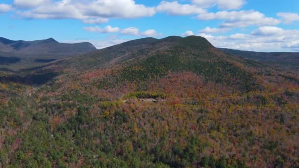 White Mountain National Forest Pemigewasset River Valley Fall Foliage Kancamagus — Stock Video