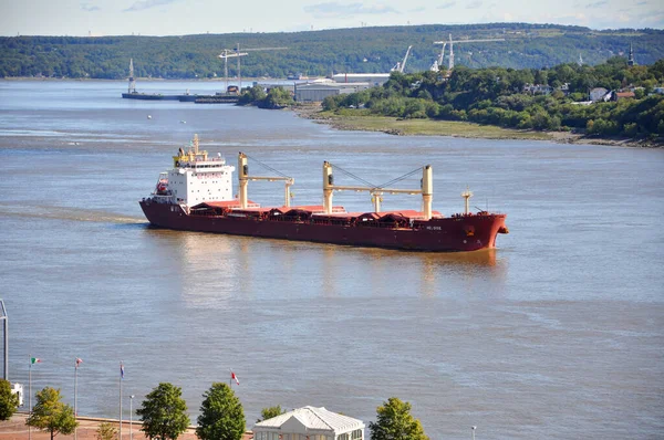 Navio Petroleiro Heloise Lawrence River Verão Quebec City Quebec Canadá — Fotografia de Stock