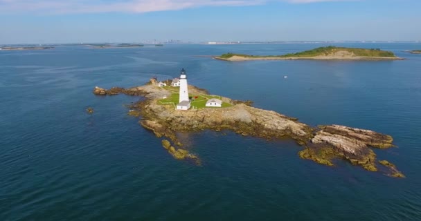 ボストン灯台 ボストン マサチューセッツ州 ボストン港の小さなブルスター島 — ストック動画