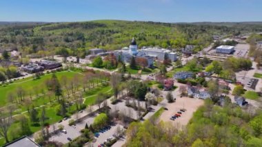 Maine State House, Maine 'in Maine, Maine, ABD' deki tarihi Augusta şehir merkezindeki başkentidir..