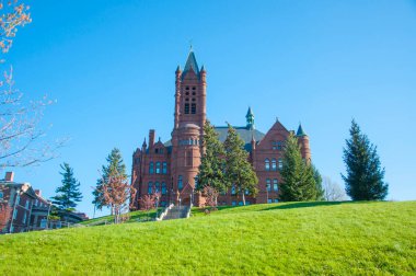 John Crouse Memorial College in Syracuse University, Syracuse, New York State NY, USA. This Romanesque building, built in 1889, was the first college of Fine Arts in the United States.