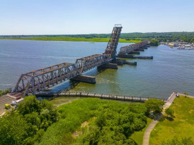 Old Saybrook Old Lyme Bridge is the last crossing the Connecticut River at the mouth between town of Old Saybrook and Old Lyme, Connecticut CT, USA. It is a Truss bridge with a bascule span. 