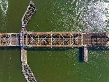 Old Saybrook Old Lyme Bridge is the last crossing the Connecticut River at the mouth between town of Old Saybrook and Old Lyme, Connecticut CT, USA. It is a Truss bridge with a bascule span. 