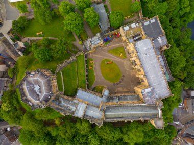 Durham Castle is a Norman style castle in the historic city center of Durham, England, UK. The Durham Castle and Cathedral is a UNESCO World Heritage Site since 1986. 