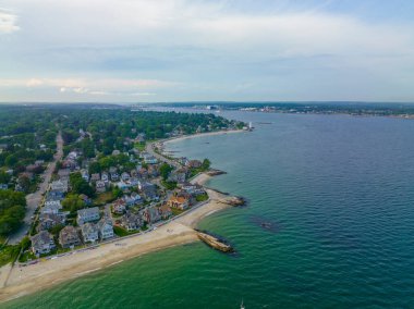 Pequot Point Beach and New London Harbor Lighthouse at the mouth of Thames River in city of New London, Connecticut CT, USA. 