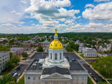New Hampshire State House, Concord, New Hampshire NH, ABD. New Hampshire Eyalet Binası, 1816 - 1819 yılları arasında inşa edilen ülkenin en eski devlet binasıdır..