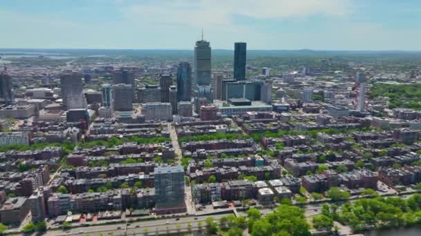 Boston Back Bay Modern Şehir Silueti Prudential Tower Four Season — Stok video