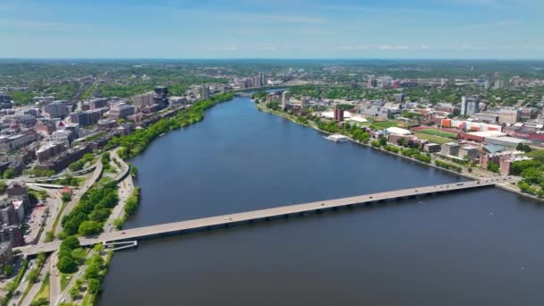 Boston Harvard Bridge Charles River Εναέρια Άποψη Που Συνδέει Την — Αρχείο Βίντεο