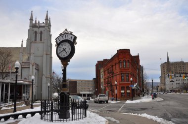 Utica şehir merkezindeki Lower Genesee Caddesi 'ndeki tarihi ticari bina Utica, New York State NY, ABD. Bu bölge, Ulusal Tarihi Konumlar Kaydı 'dır..
