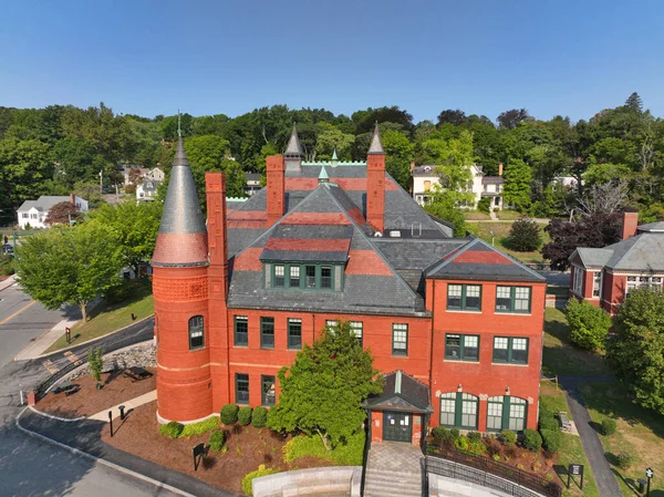 Belmont Belediye Binası havadan görüntüsü 455 Concord Bulvarı Belmont, Massachusetts MA, ABD. 