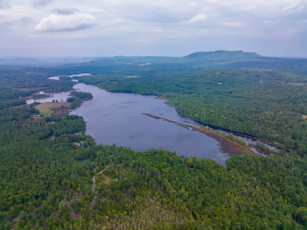 Powder Mill Pond Luchtfoto Contoocook River Met Crotched Mountain Achtergrond — Stockfoto
