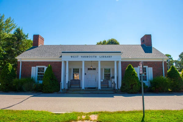 West Yarmouth Library Main Street Village West Yarmouth Town Yarmouth — 스톡 사진