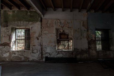 Bangkok, Tayland - 2 Şubat 2020: Terk edilmiş binalar: Eski gümrük binası içinde veya Eski Bang rak itfaiyesi. 120 yıldan eski bir mimariden biri. Eski binalar.