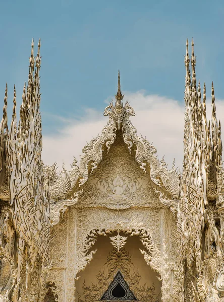 Chiang Rai Thailand Sep 2020 Elaborate Sculptures Famous Wat Rong — Fotografia de Stock