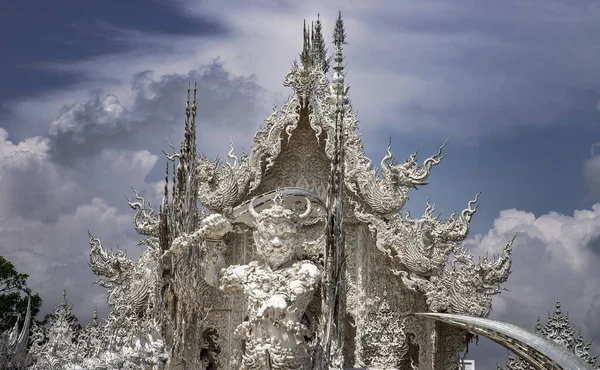 Chiang Rai Thailand Sep 2020 White Statue Guard Sculpture Famous — Fotografia de Stock