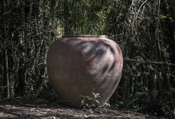 Oude Grote Aarden Pot Grote Vintage Kleipot Voor Waterberging Grond — Stockfoto