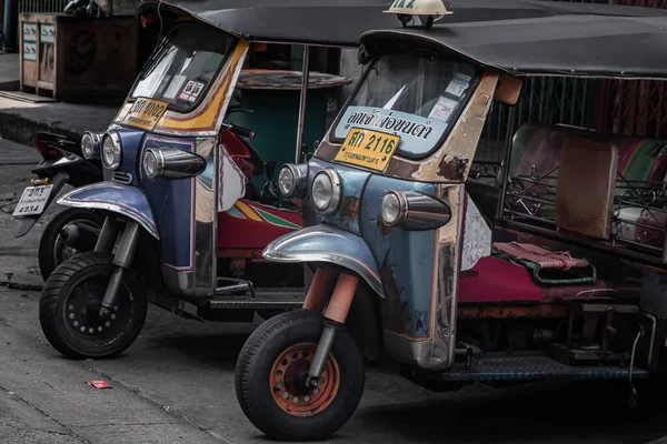 Bangkok Thailand Apr 2022 Famous Blue Tuk Tuk Wheeler Taxi — Stock Photo, Image