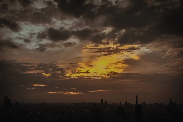 Gorgeous Scenic Sunrise Sunset Cloud Orange Sky Large Metropolitan City — Fotografia de Stock