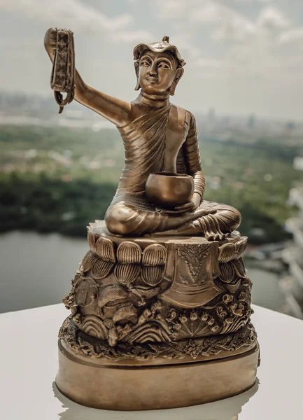 Bronzefigur Von Phra Upagupta Oder Phra Bua Khem Statue Mit — Stockfoto