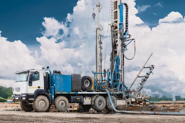 Drilling Rig Close Construction Site Deep Hole Drilling Extraction Minerals — Zdjęcie stockowe