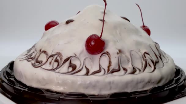 Confectionery Concept Cherry Cake Covered White Cream Decorated Cherry Rotates — Stock Video