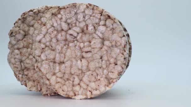 小麦の耳でフィットネスクリスピーパン 健康的な食事 全粒クリスピーパン — ストック動画