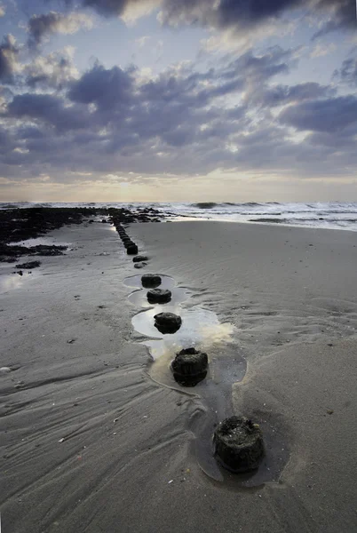 Coucher de soleil sur la plage néerlandaise — Photo