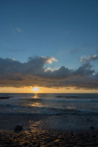 Paisaje nublado sobre el mar holandés —  Fotos de Stock