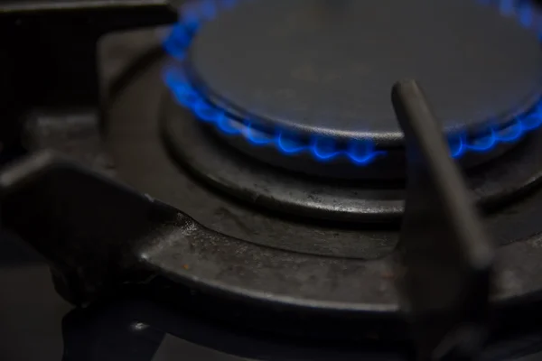 Estufa de gas llamas azules — Foto de Stock
