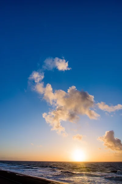 Sunset and cloudscape above the dutch sea — Stock Photo, Image