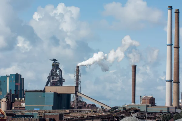 Steel mill overview with canal — Stock Photo, Image