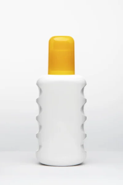 White Plastic Bottle Yellow Cap Isolated White Background — Fotografia de Stock