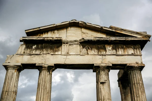 Detalhes Colunas Antigas Arco Atenas — Fotografia de Stock
