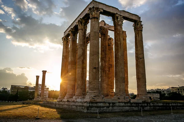 Colunas Gregas Antigas Temple Antigo Zeus Olympeion Atenas Luz Por — Fotografia de Stock