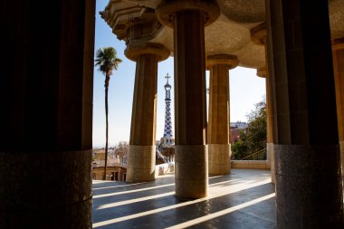 Park Guell, Barselona 'daki sütun odası..