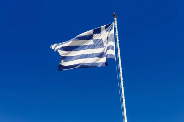 Греческий Флаг Голубом Фоне Неба — стоковое фото