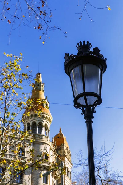 西班牙巴塞罗那古董街灯笼 — 图库照片